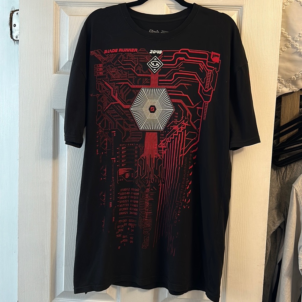 Damascus blade Runner 2049 graphic tee